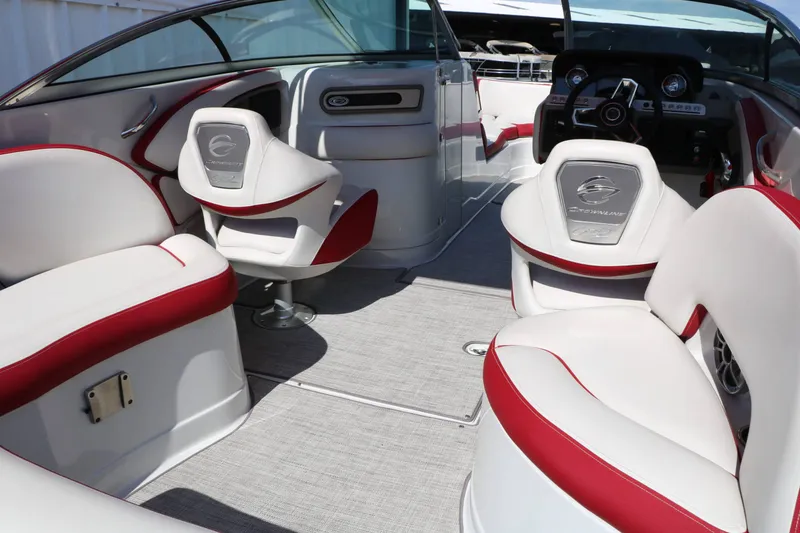 Slide: The Image of Crownline Boats E255 2022 - 27