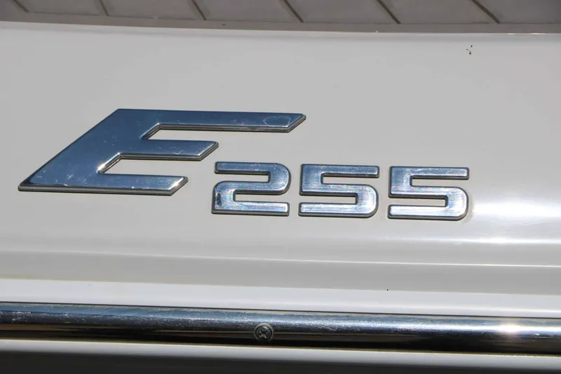 Slide: The Image of Crownline Boats E255 2022 - 9