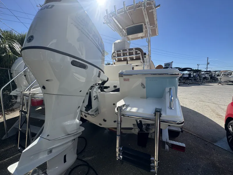 Slide: The Image of Pioneer Bay Sport 220 2026 - 1