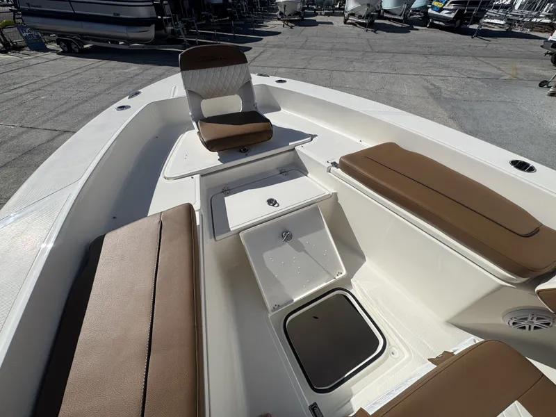 Slide: The Image of Pioneer Bay Sport 220 2026 - 13