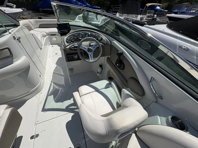 Slide: The Image of Crownline Boats E6 2016 - 18