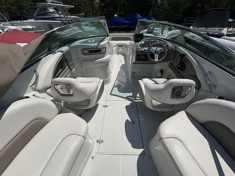 Slide: The Image of Crownline Boats E6 2016 - 20