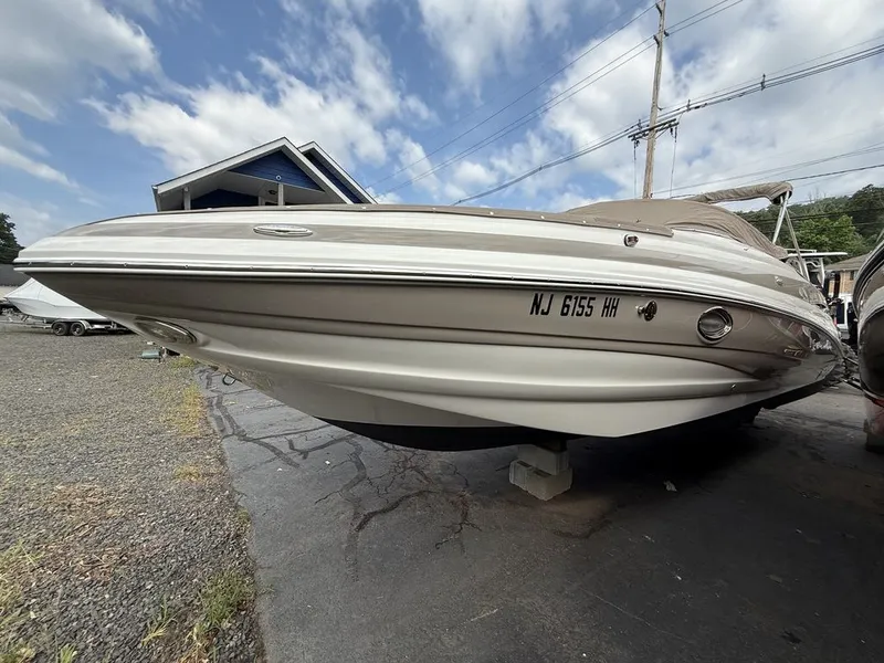 Slide: The Image of Crownline Boats E6 2016 - 2