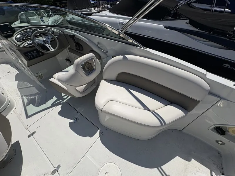 Slide: The Image of Crownline Boats E6 2016 - 22