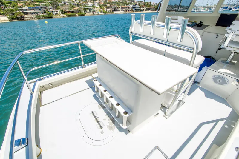 Slide: The Image of Custom Stringari Pilothouse 2005 - 10