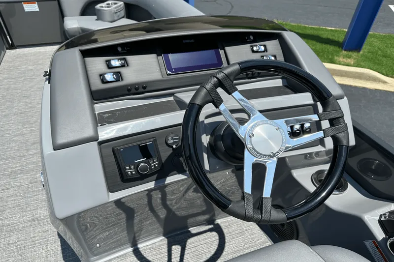 Slide: The Image of Bennington 23 LSB 2025 - 9