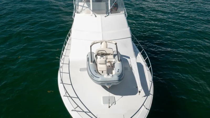 Slide: The Image of Hatteras 54 Convertible 2004 - 42