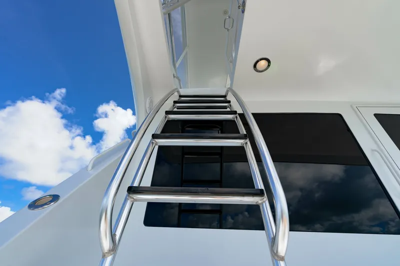Slide: The Image of Hatteras 54 Convertible 2004 - 57