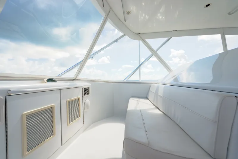 Slide: The Image of Hatteras 54 Convertible 2004 - 69