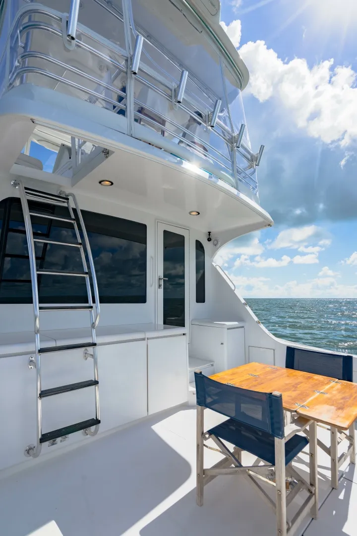Slide: The Image of Hatteras 54 Convertible 2004 - 47