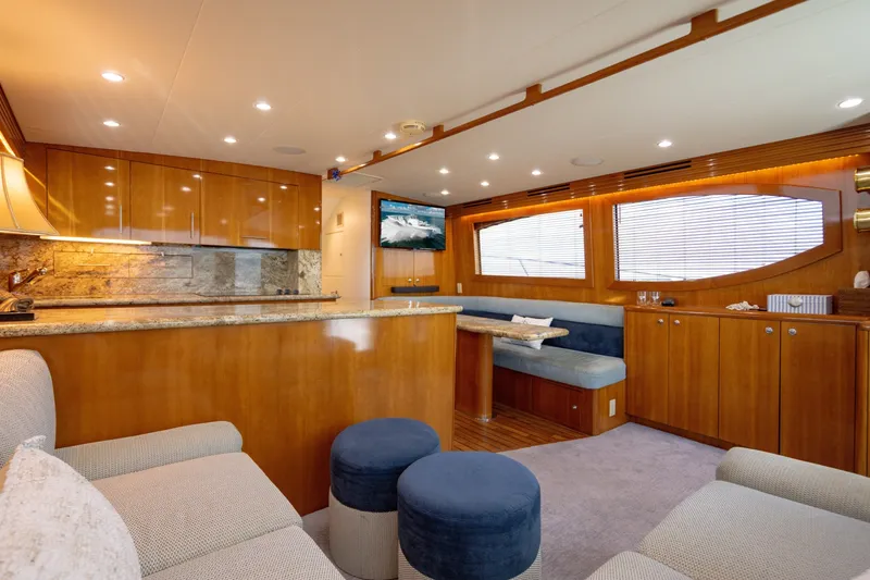 Slide: The Image of Hatteras 54 Convertible 2004 - 85