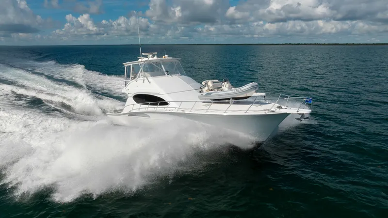 Slide: The Image of Hatteras 54 Convertible 2004 - 35