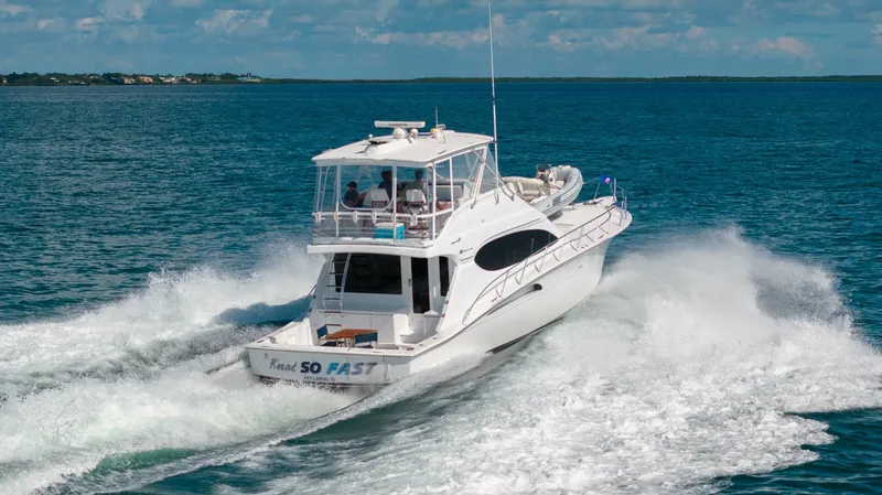 Slide: The Image of Hatteras 54 Convertible 2004 - 37