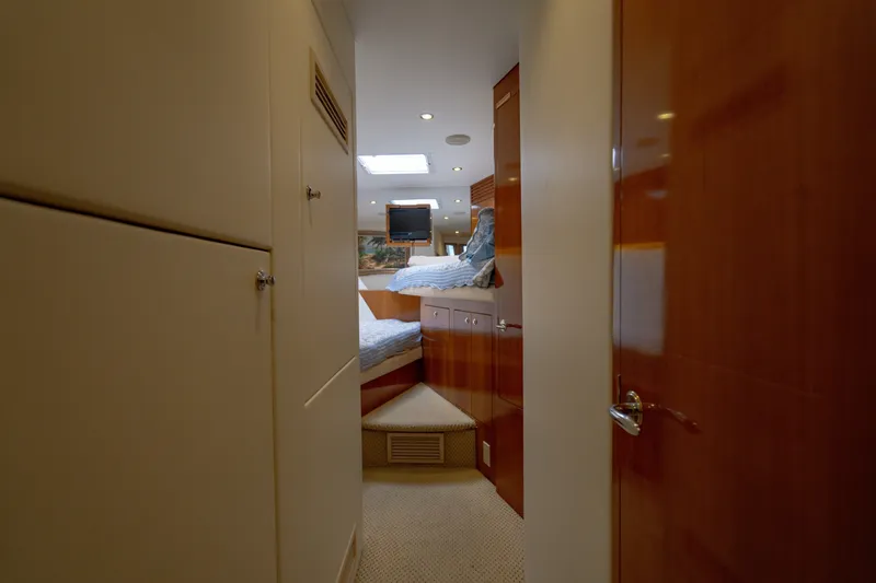 Slide: The Image of Hatteras 54 Convertible 2004 - 98