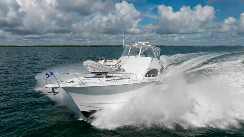 Slide: The Image of Hatteras 54 Convertible 2004 - 20