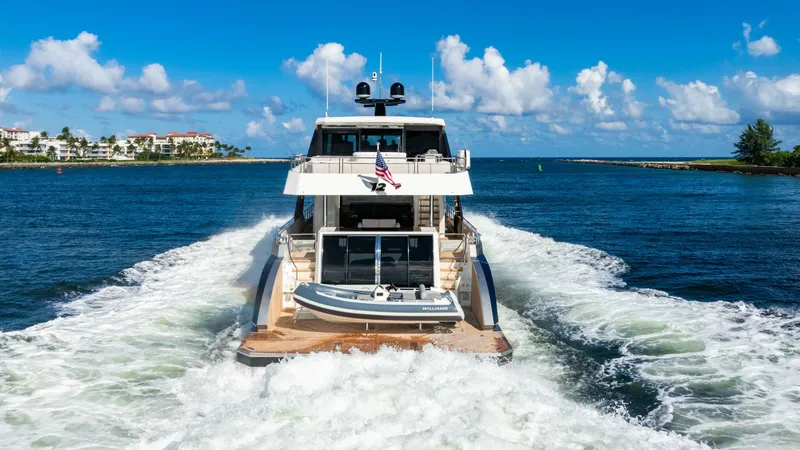 Slide: The Image of Ocean Alexander 32 Explorer 2023 - 20
