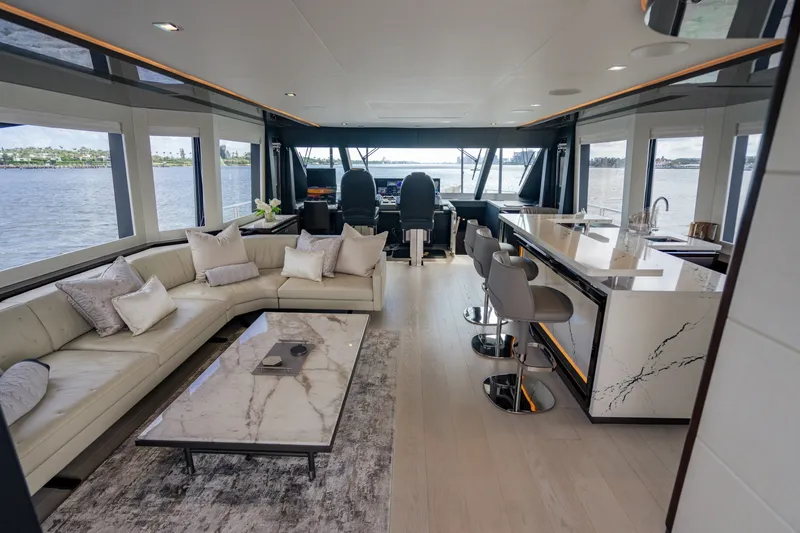 Slide: The Image of Ocean Alexander 32 Explorer 2023 - 180