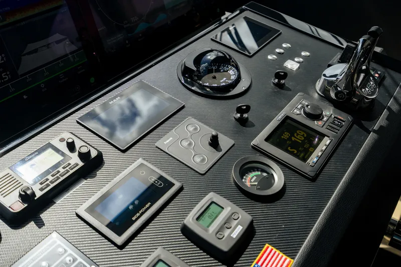 Slide: The Image of Ocean Alexander 32 Explorer 2023 - 193