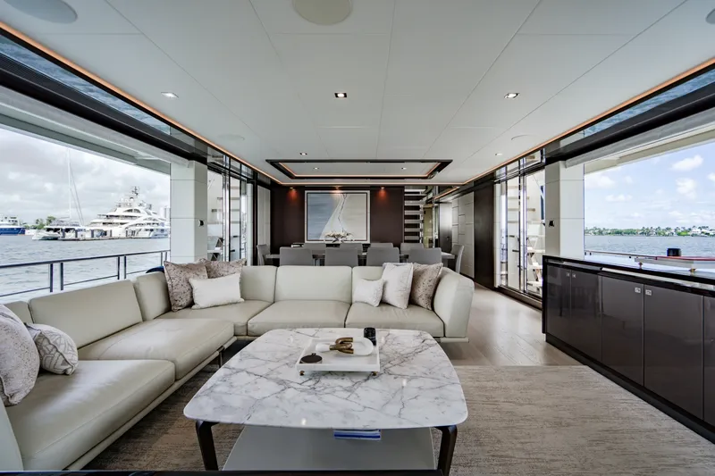 Slide: The Image of Ocean Alexander 32 Explorer 2023 - 111