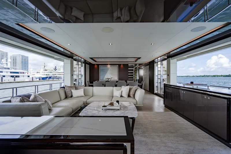 Slide: The Image of Ocean Alexander 32 Explorer 2023 - 109