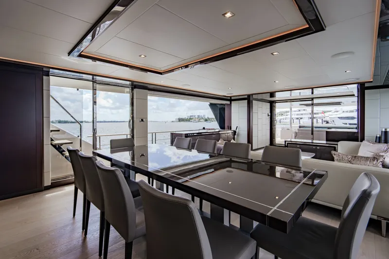 Slide: The Image of Ocean Alexander 32 Explorer 2023 - 113