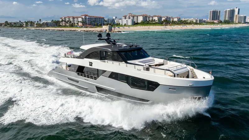 Slide: The Image of Ocean Alexander 32 Explorer 2023 - 28