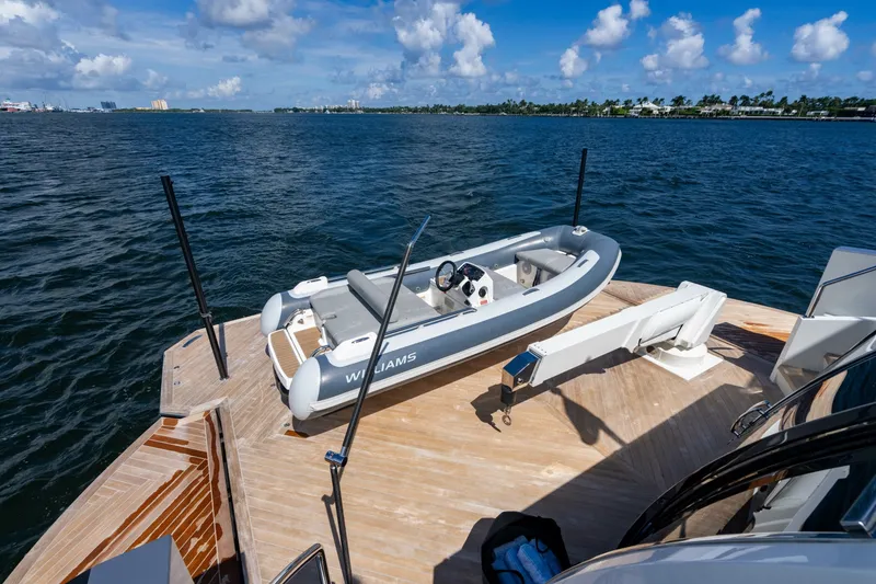 Slide: The Image of Ocean Alexander 32 Explorer 2023 - 144