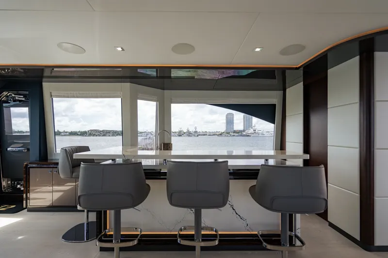 Slide: The Image of Ocean Alexander 32 Explorer 2023 - 183