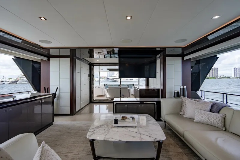 Slide: The Image of Ocean Alexander 32 Explorer 2023 - 116