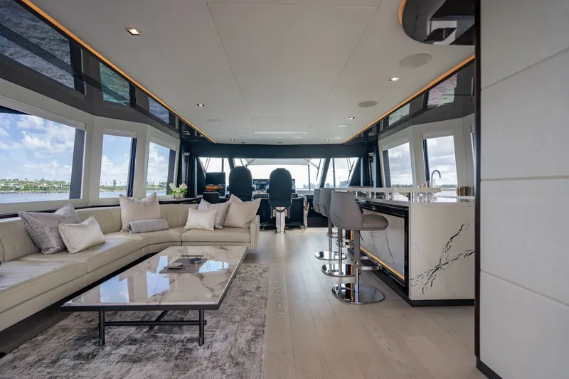 Slide: The Image of Ocean Alexander 32 Explorer 2023 - 179