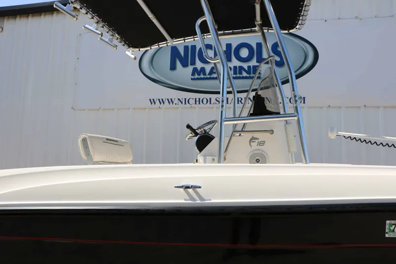 Slide: The Image of Bayliner Element F18 2017 - 12