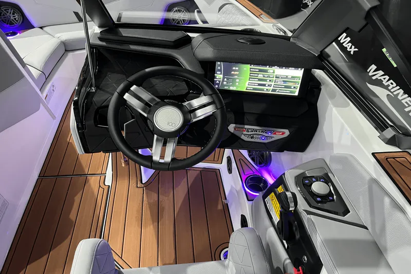 Slide: The Image of Nautique Super Air Nautique GS20 2025 - 16