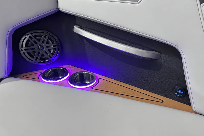 Slide: The Image of Nautique Super Air Nautique GS20 2025 - 23