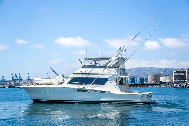 Slide: The Image of Hatteras 58 Convertible 1990 - 4