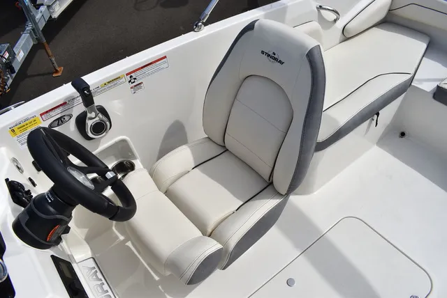 Slide: The Image of Stingray 182SC 2024 - 26