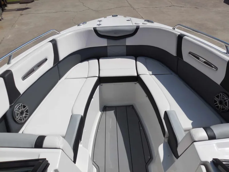 Slide: The Image of Chaparral 277 SSX 2020 - 19