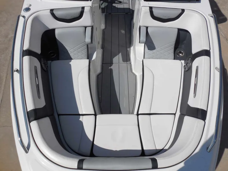Slide: The Image of Chaparral 277 SSX 2020 - 22