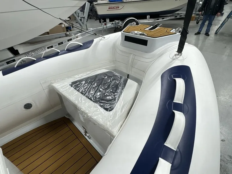 Slide: The Image of East Marine Boats East Marine Inflatable Boats Godiac Elite 390 2024 - 19