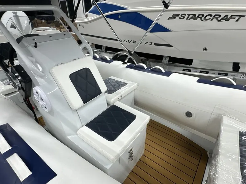 Slide: The Image of East Marine Boats East Marine Inflatable Boats Godiac Elite 390 2024 - 20