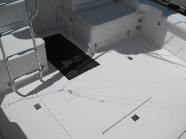 Slide: The Image of Cabo Flybridge 2009 - 10