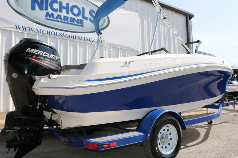 Slide: The Image of Tahoe 450 Ts 2016 - 4