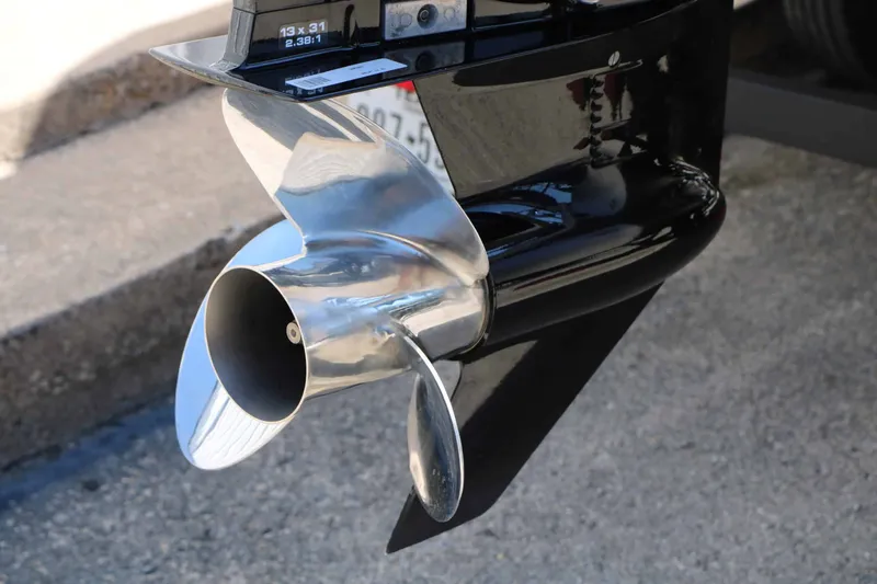 Slide: The Image of SUN Tracker Sportfish 20 Dlx 2025 - 5
