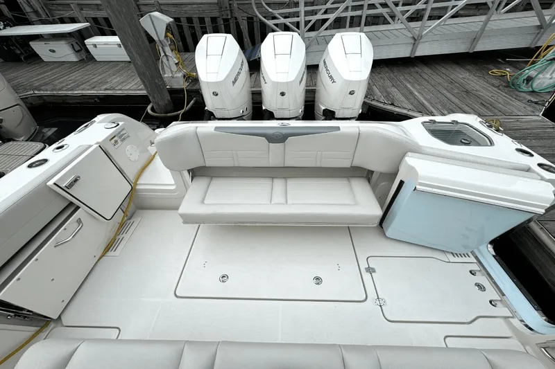 Slide: The Image of Sailfish 360 CC 2025 - 20