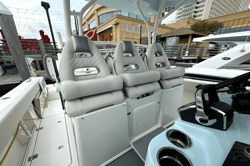 Slide: The Image of Sailfish 360 CC 2025 - 31