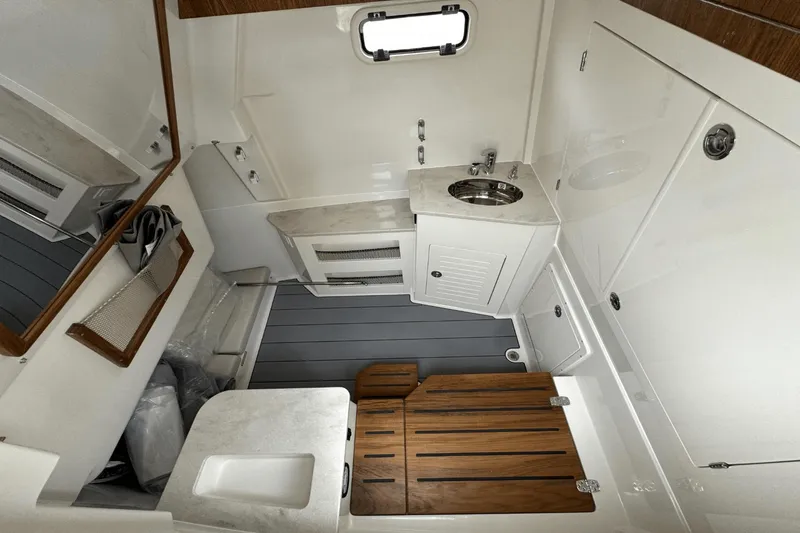 Slide: The Image of Sailfish 360 CC 2025 - 44