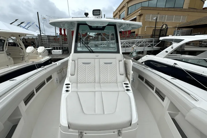 Slide: The Image of Sailfish 360 CC 2025 - 46