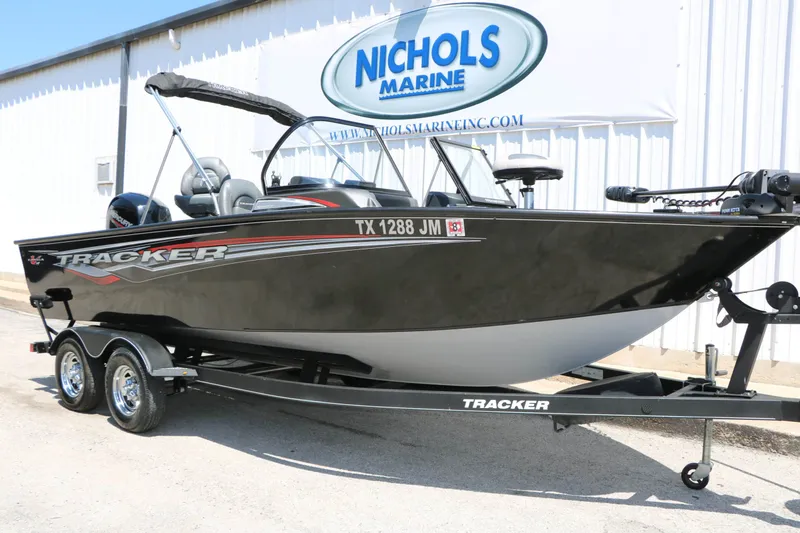 Slide: The Image of Tracker Targa V-19 Combo 2020 - 2