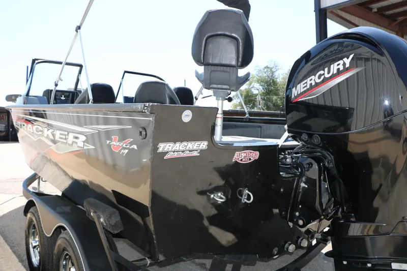 Slide: The Image of Tracker Targa V-19 Combo 2020 - 7