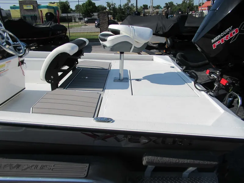 Slide: The Image of Vexus AVX 2180 CC 2021 - 5