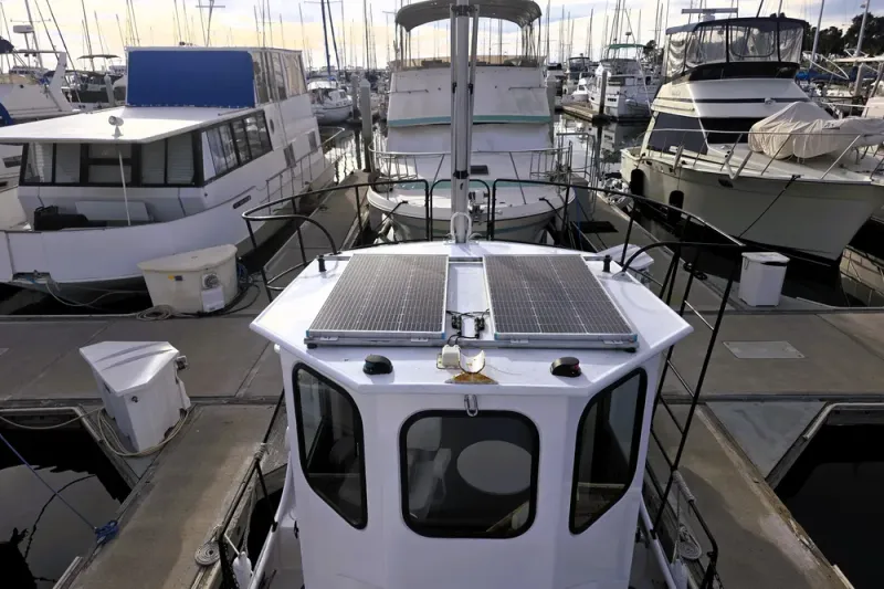 Slide: The Image of Custom 25 Tug 2016 - 10